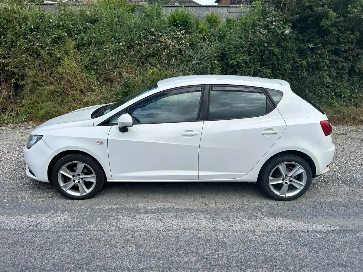 SEAT Ibiza 2013 - Image 2