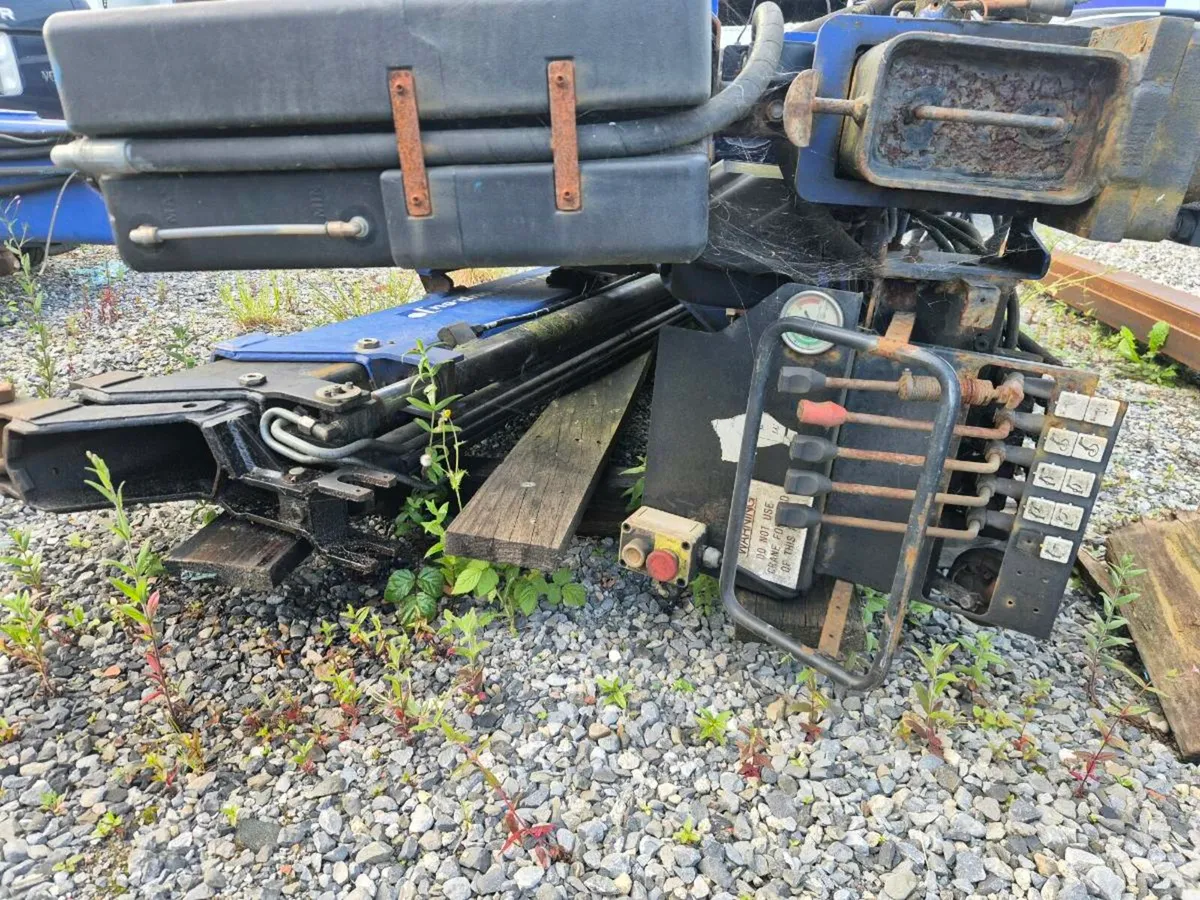 PM 10 Crane - Image 2