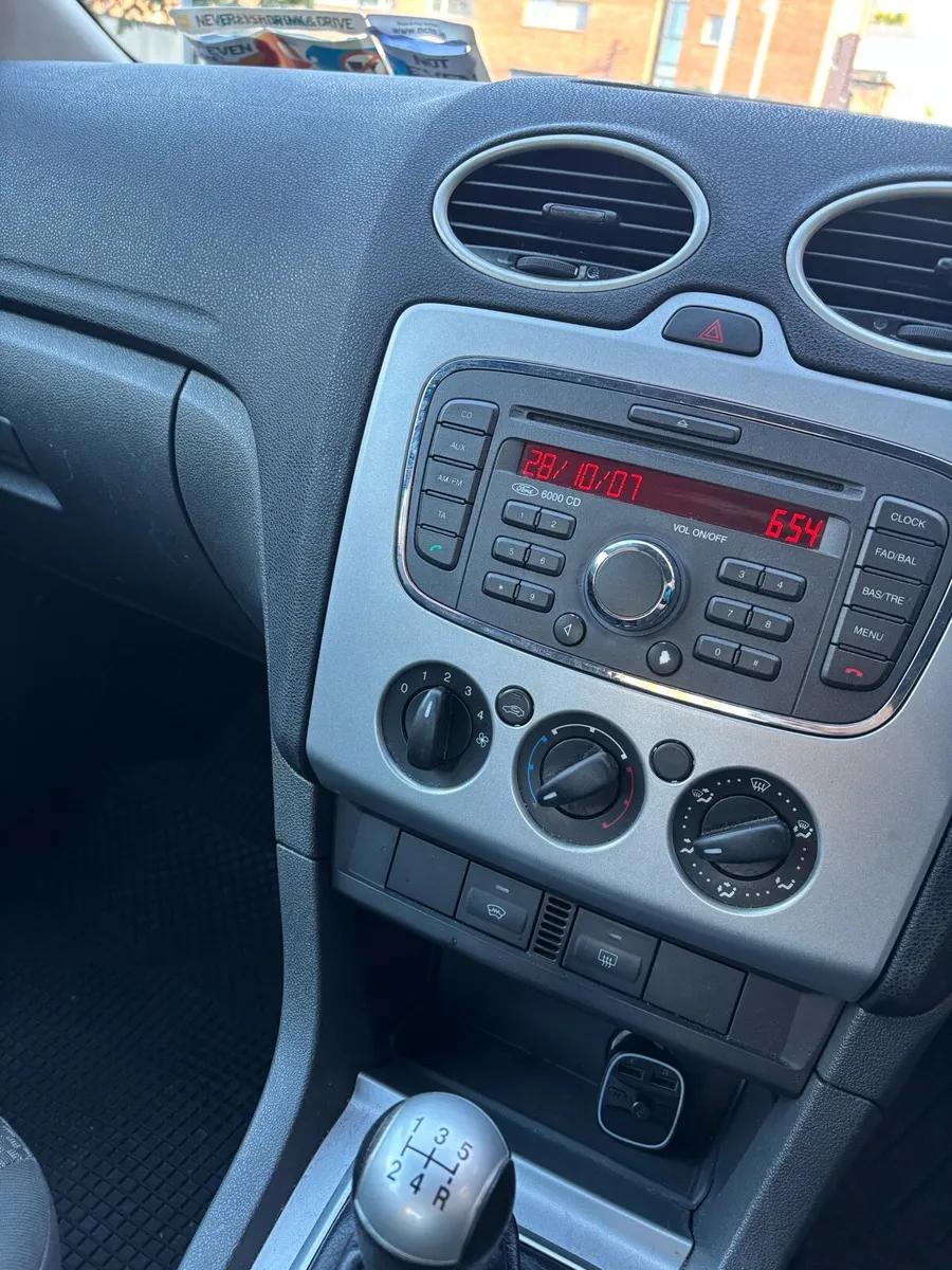 2008 Ford Focus 1.4L Petrol Manual - Image 4