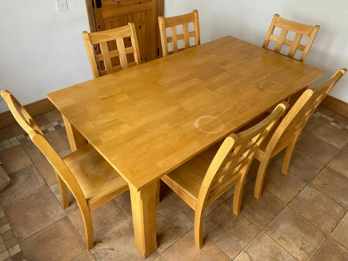 Dining table and chairs - Image 2