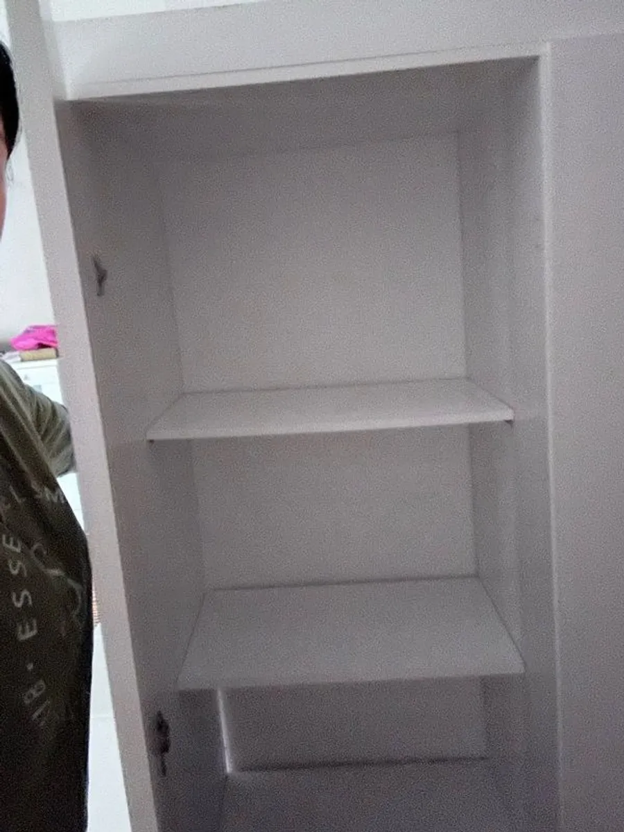 wardrobes - Image 3