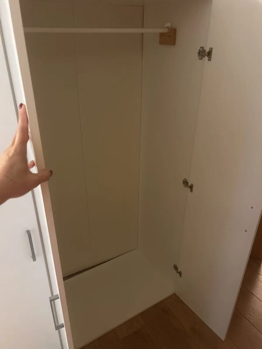 wardrobes - Image 4