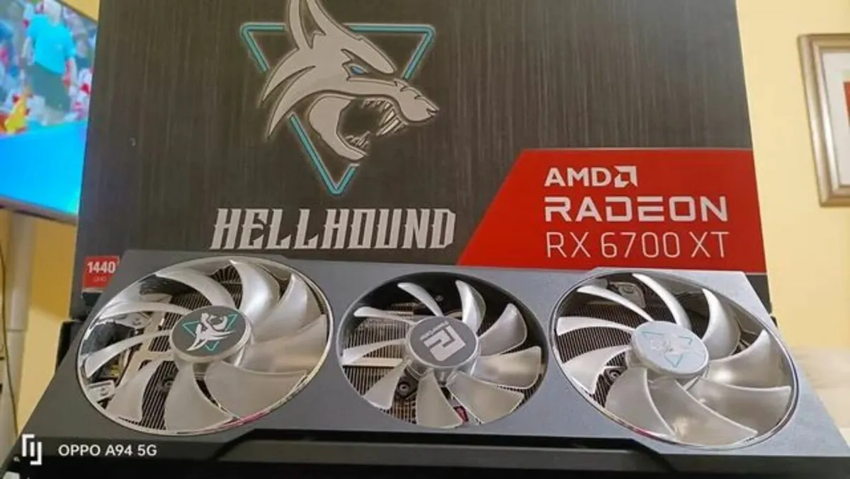 RADEON RX 6700 XT 12GB - Image 3