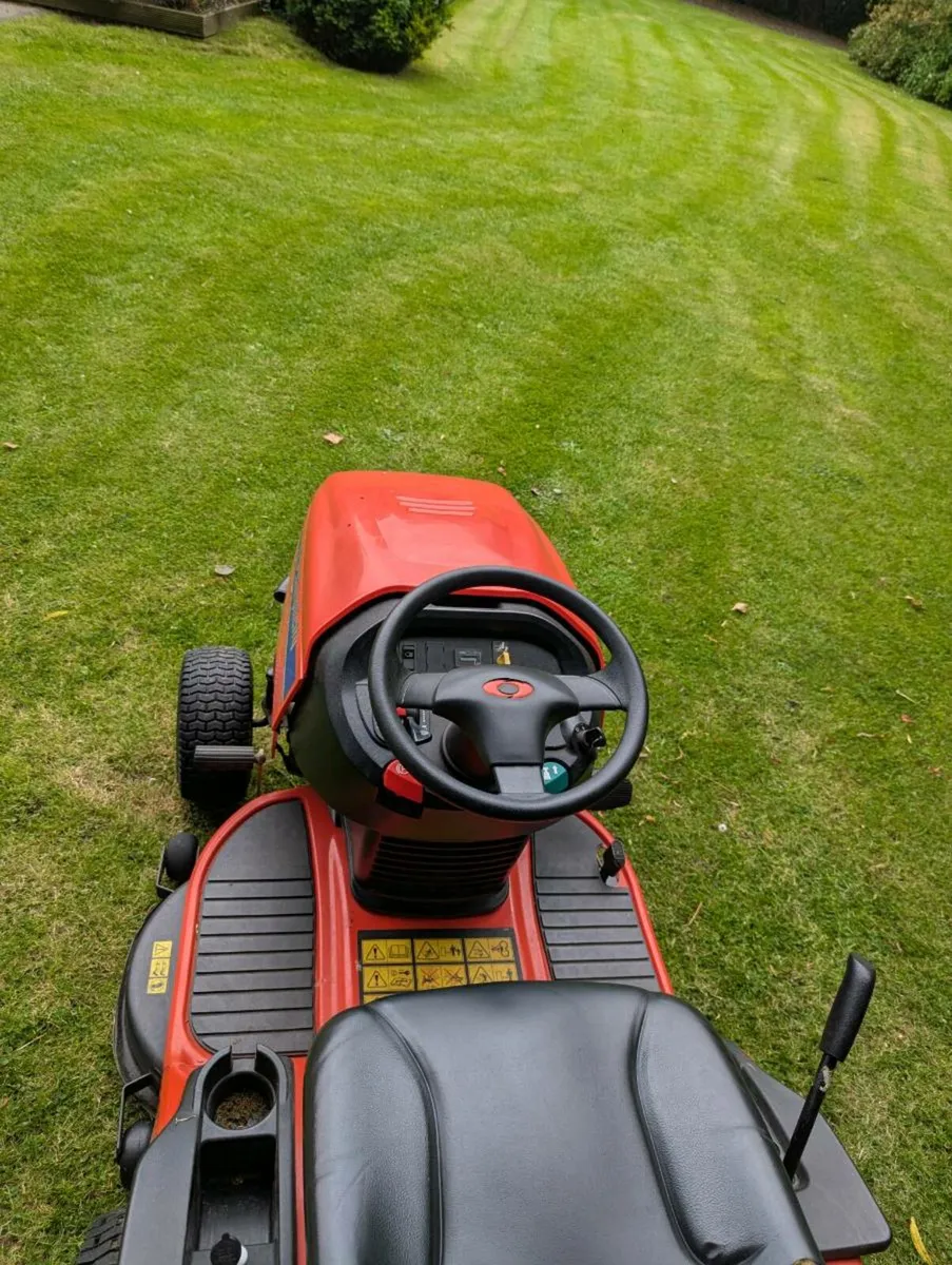 Simplicity Ride on lawnmower - Image 3