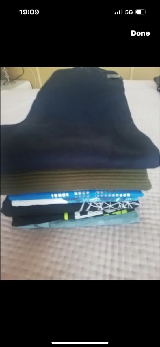 Boys long sleeves size 10-11 cm x 7 - Image 2
