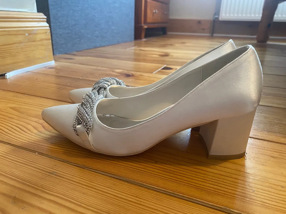Wedding Shoes - Image 3