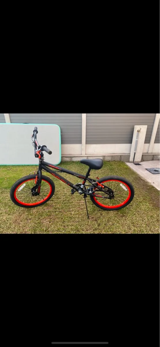 20 inch BMX Child’s Bike - Image 1