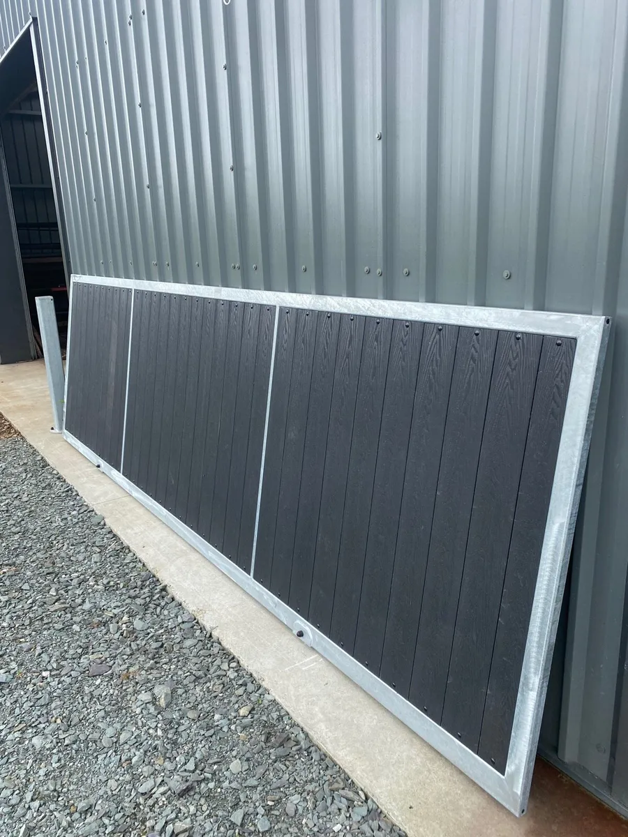 Slide Gate - Image 1