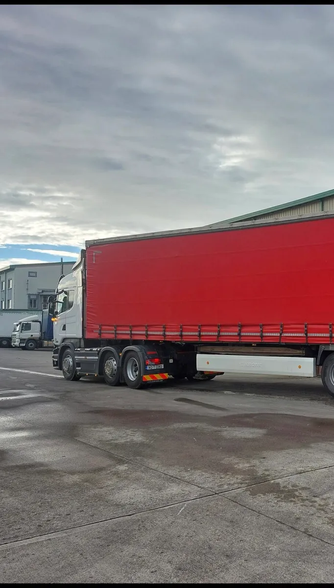Krone Curtainsider - Image 1
