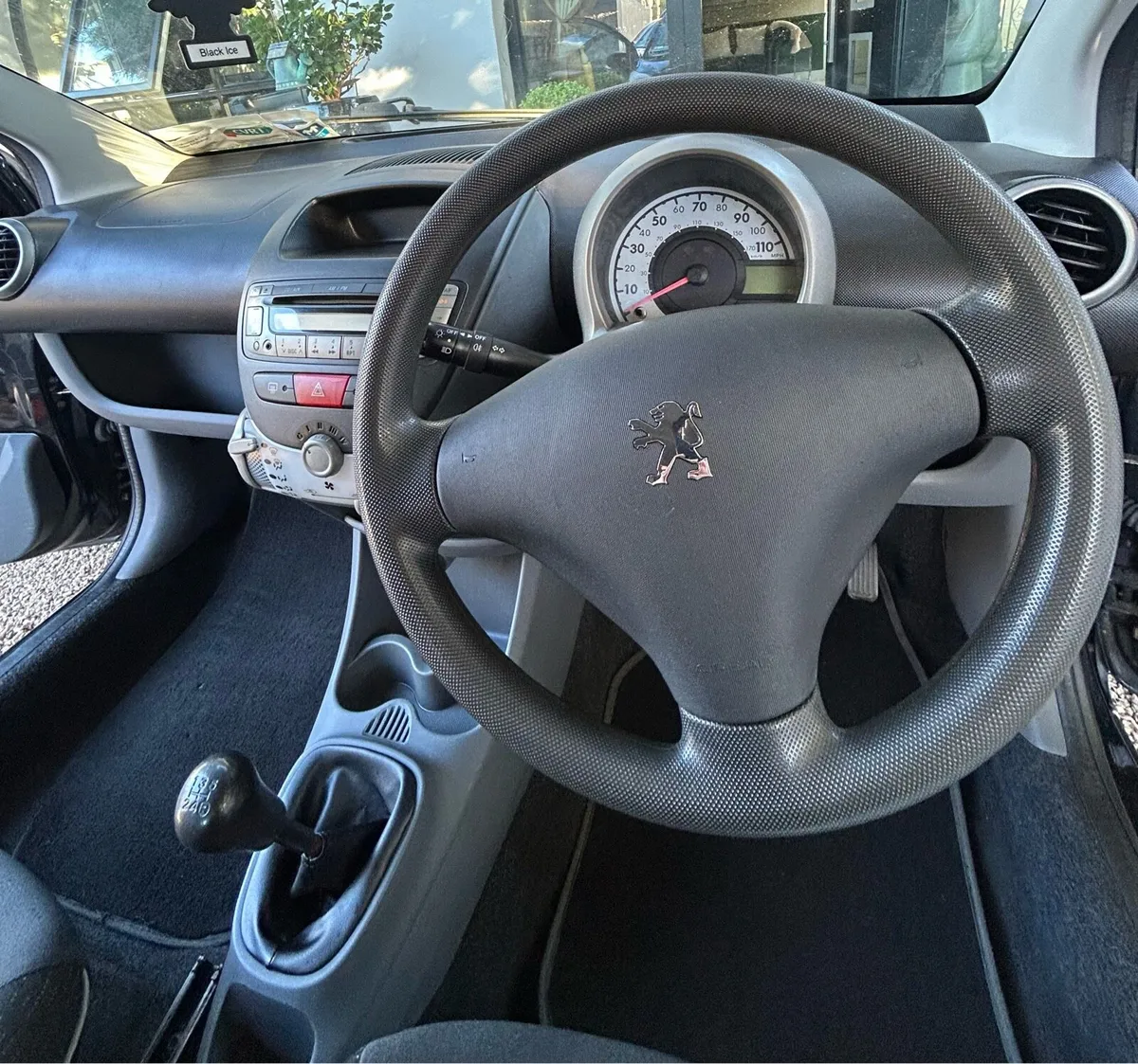 Peugeot 107 *LOW MILEAGE* - Image 3
