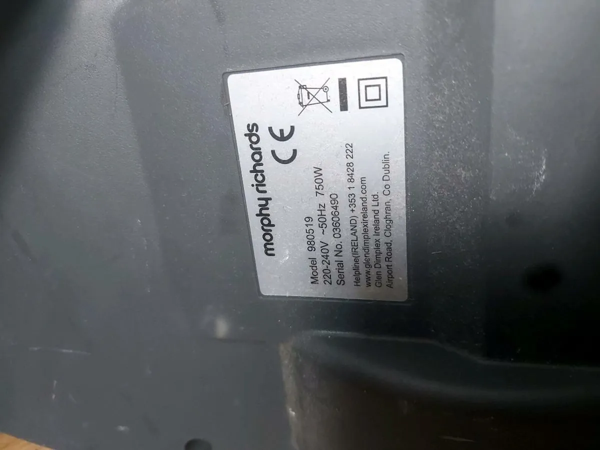 Morphy richard vaccum cleaner - Image 4