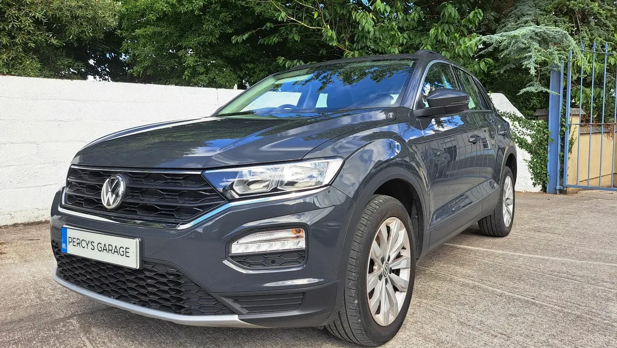 Volkswagen T-Roc 2019 - Image 1