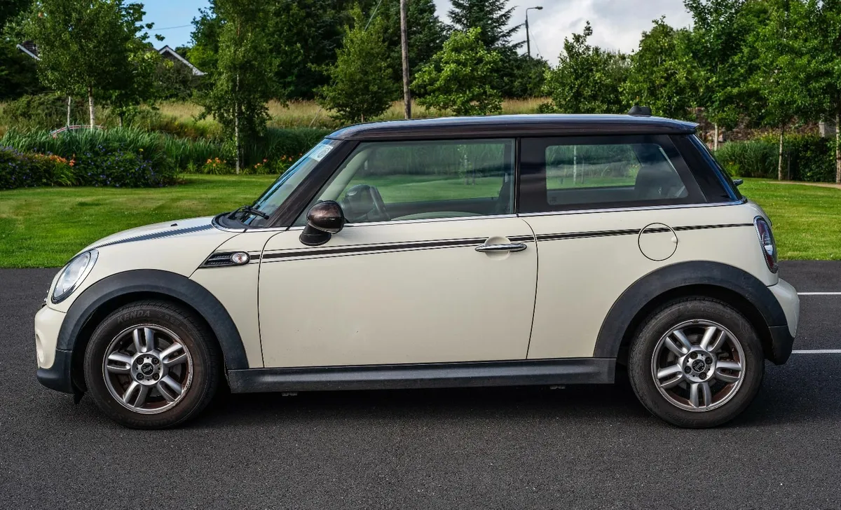 Mini Cooper 2013 - Image 3