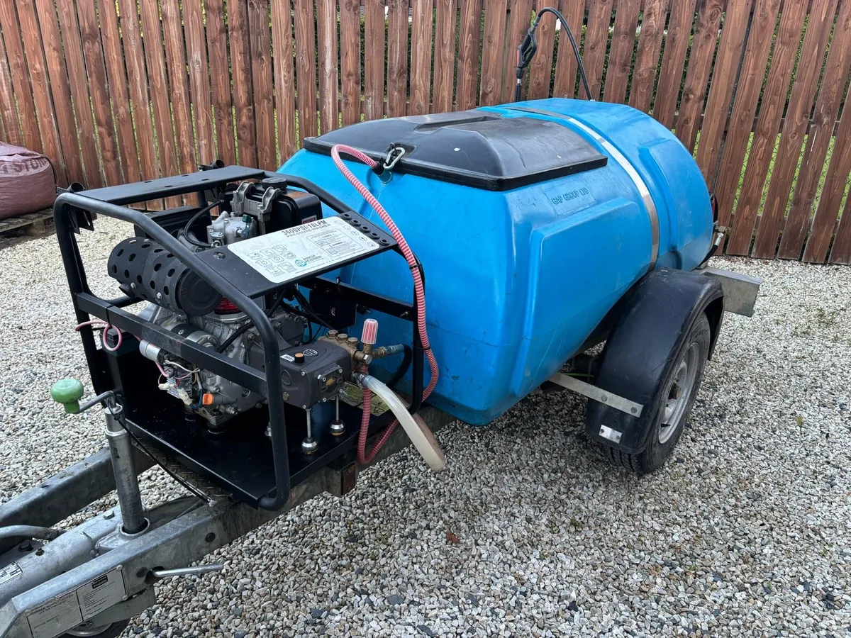 Bowser 3600PSI Diesel power washer - Image 2