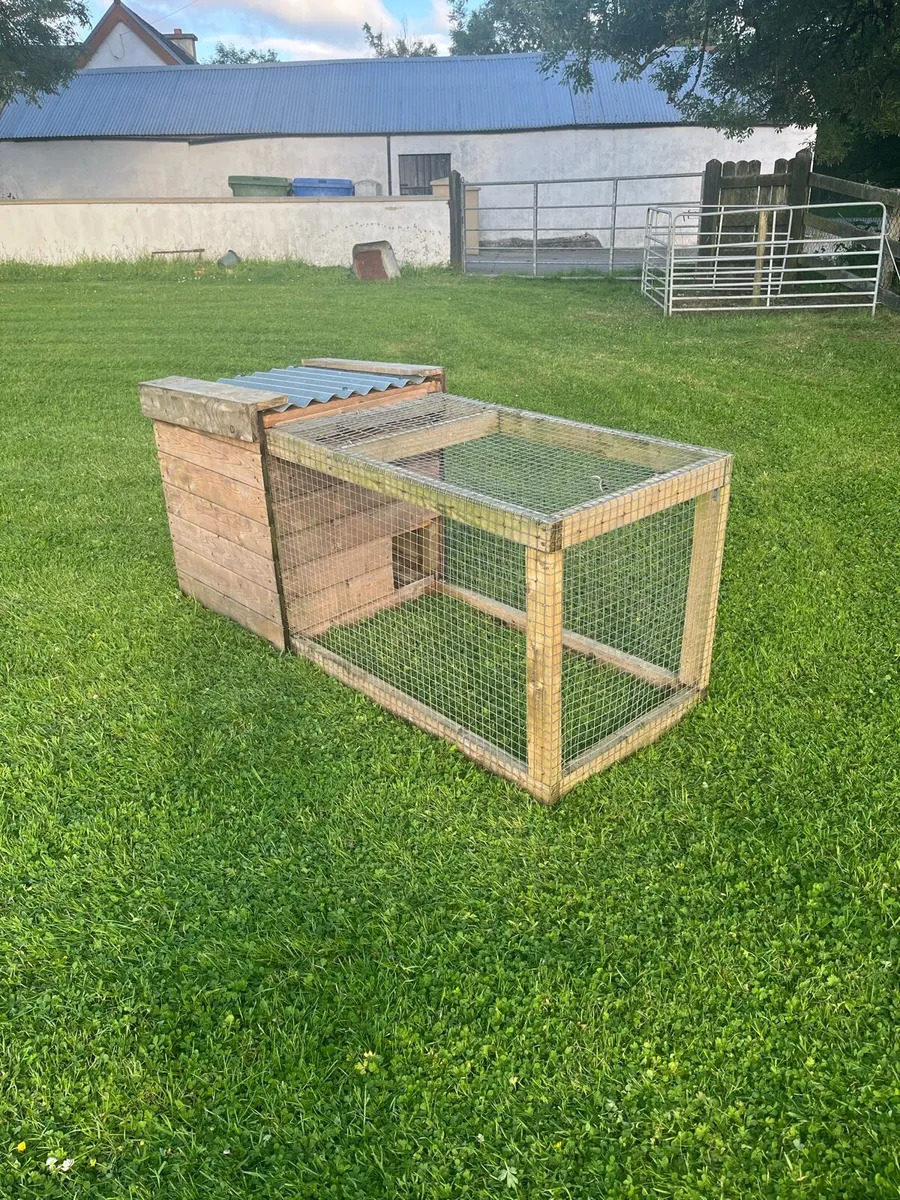 Chicken Coop - Image 1