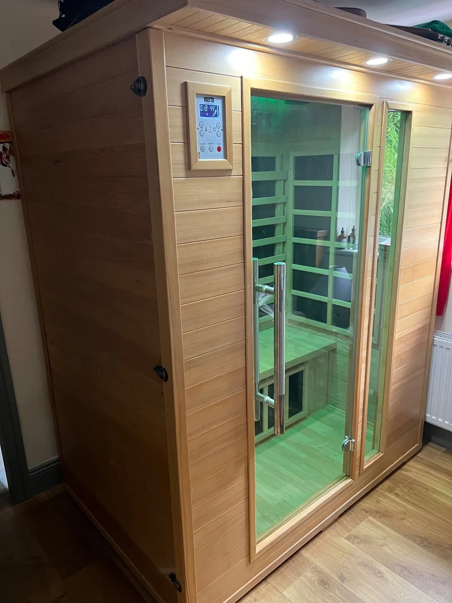 Infrared sauna - Image 1