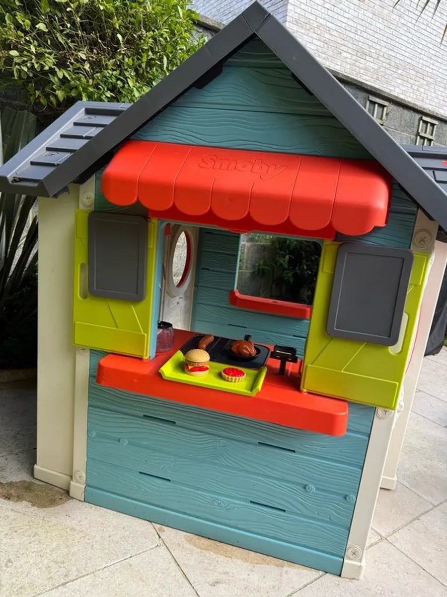 Kids Smoby Playhouse - Image 2