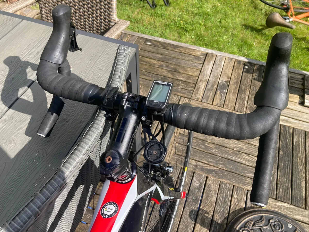 Focus Cayo 7.0 XL Carbon Fibre Road bike - Image 2