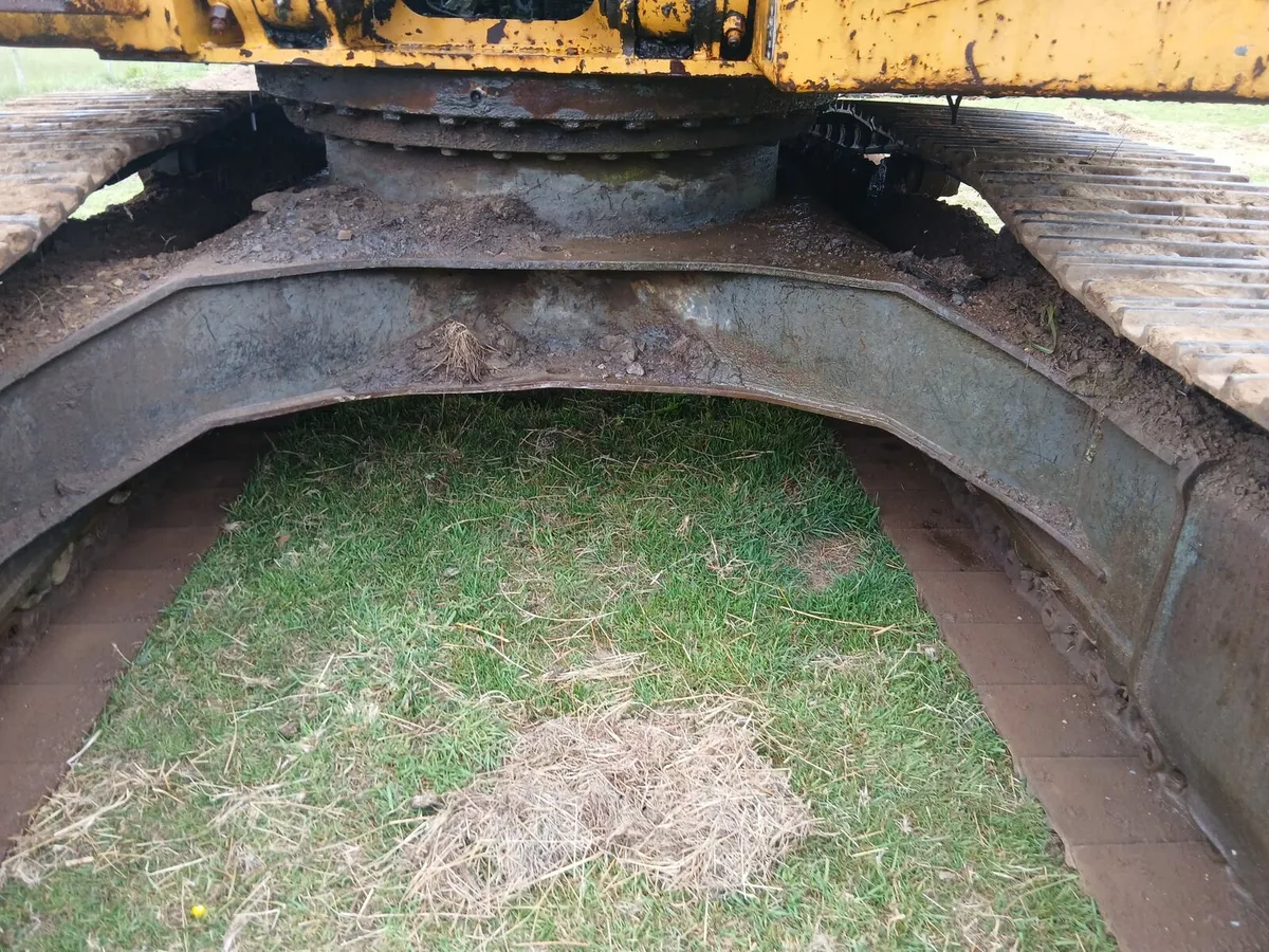 2007  21ton track machine - Image 3