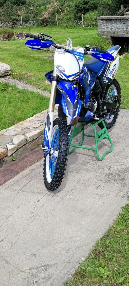 Yamaha YZ125 - Image 1