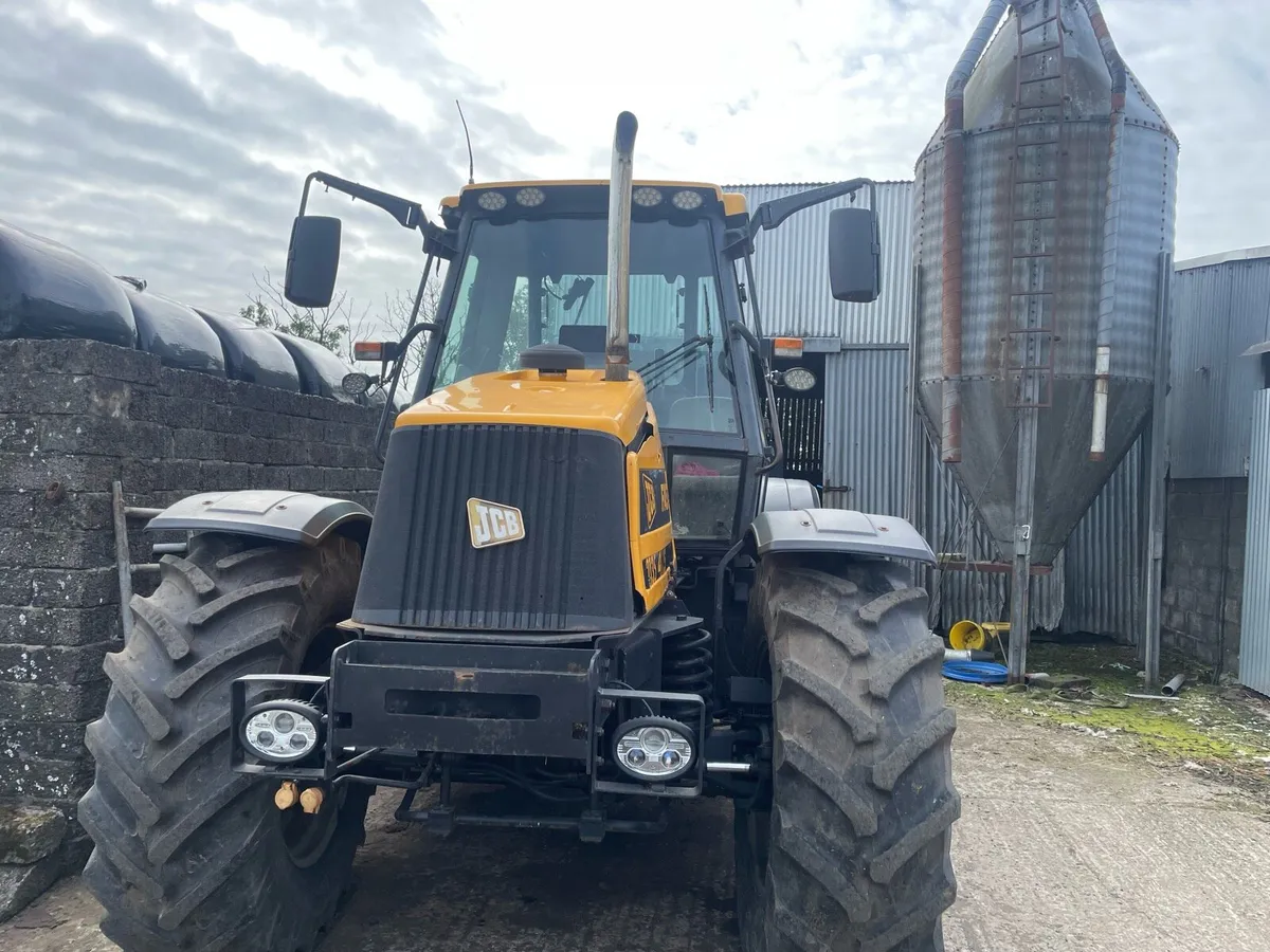 JCB fastrac - Image 2