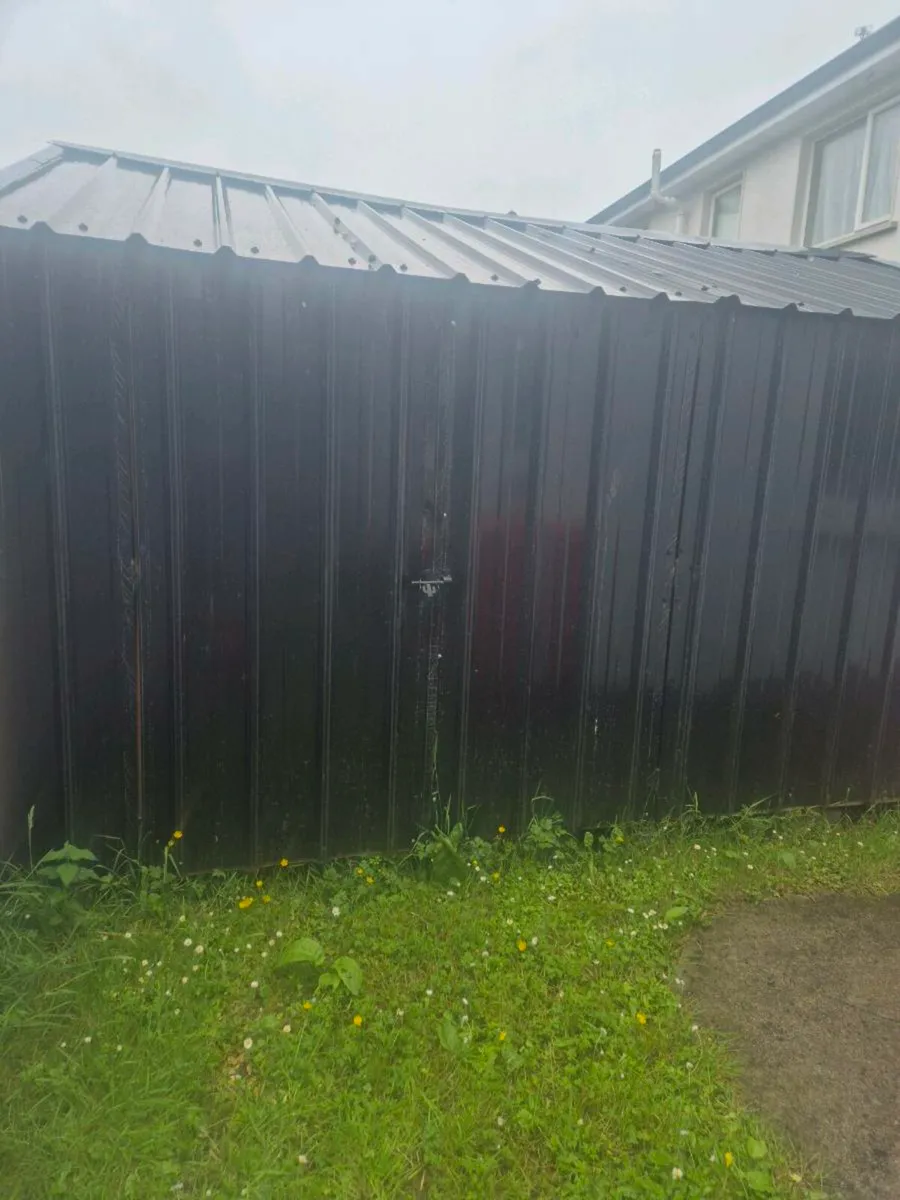 Garden shed - Image 2