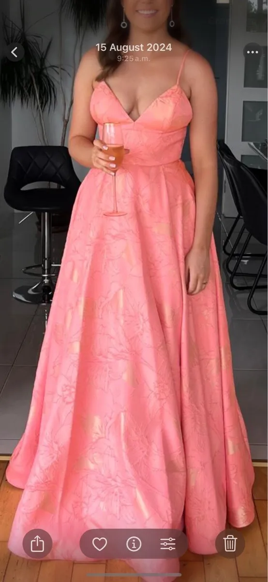Debs dress - Image 2