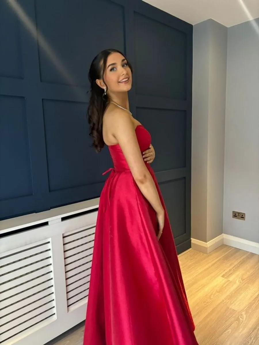 Debs Dress for Sale - Image 1