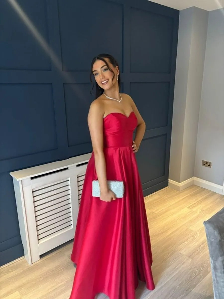 Debs Dress for Sale - Image 3