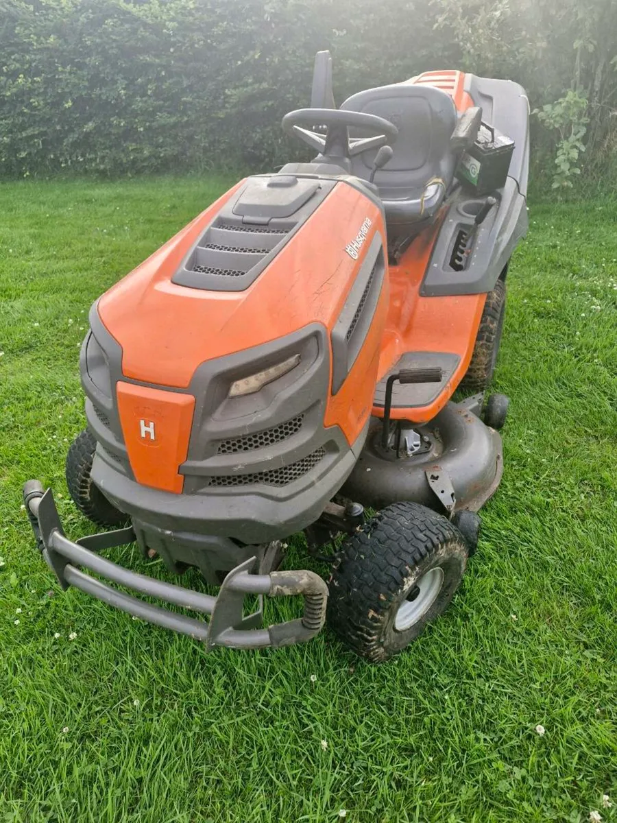 Husqvarna 25hp  ride on mower Delivery available - Image 4