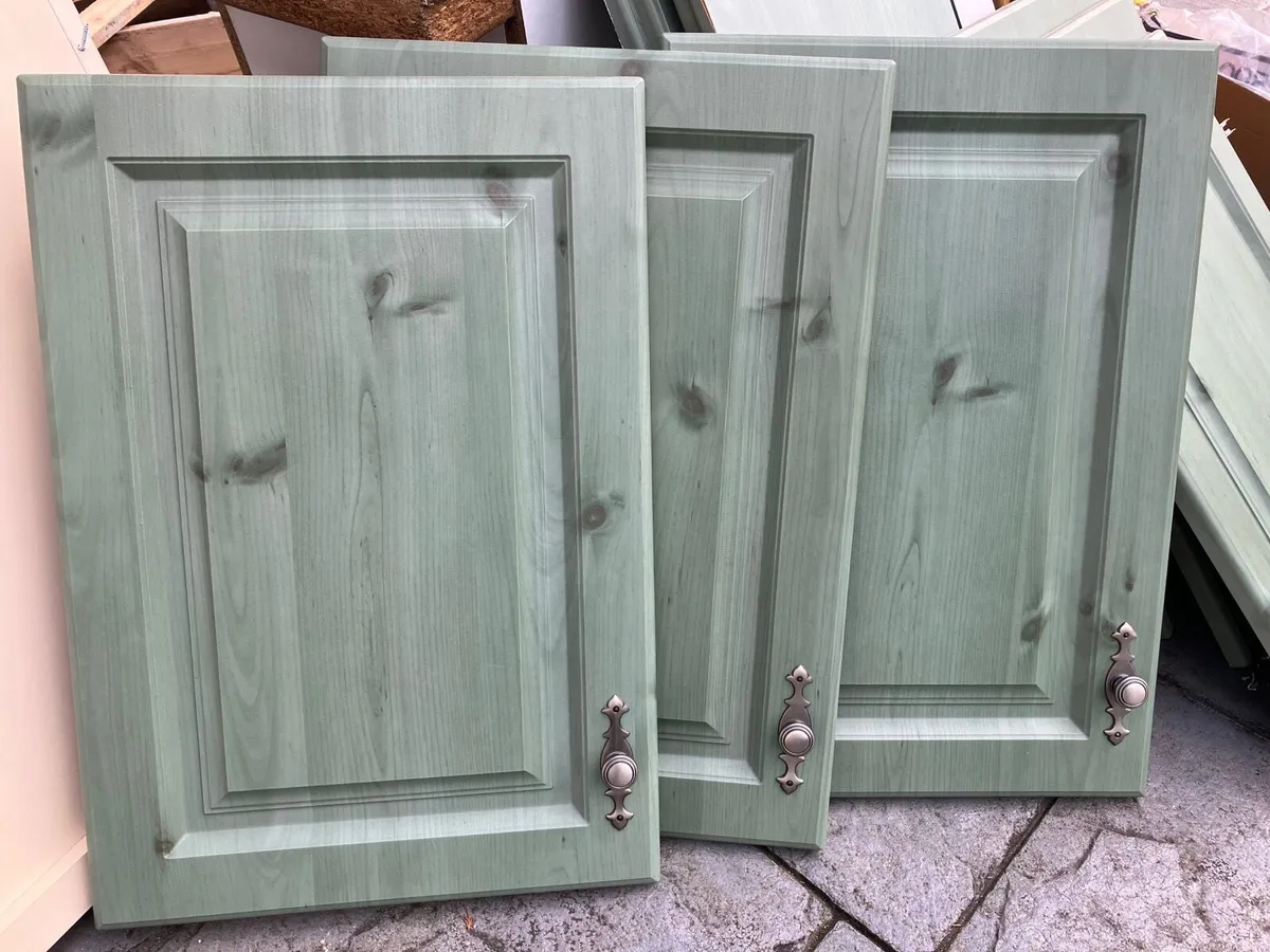 Cupboards/Cupboard Doors - Image 1