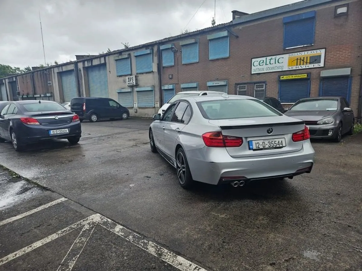 2012 Bmw 3-series - Image 2