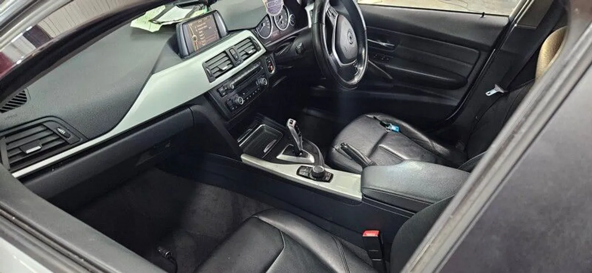 2012 Bmw 3-series - Image 4