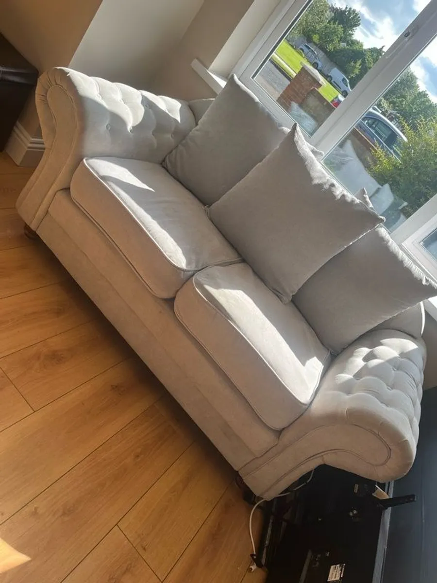 Grey corner sofa and two seater sofa - Image 4