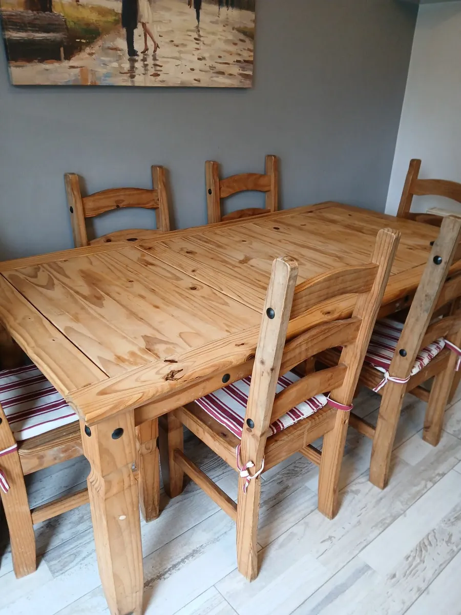 Kitchen table - Image 2