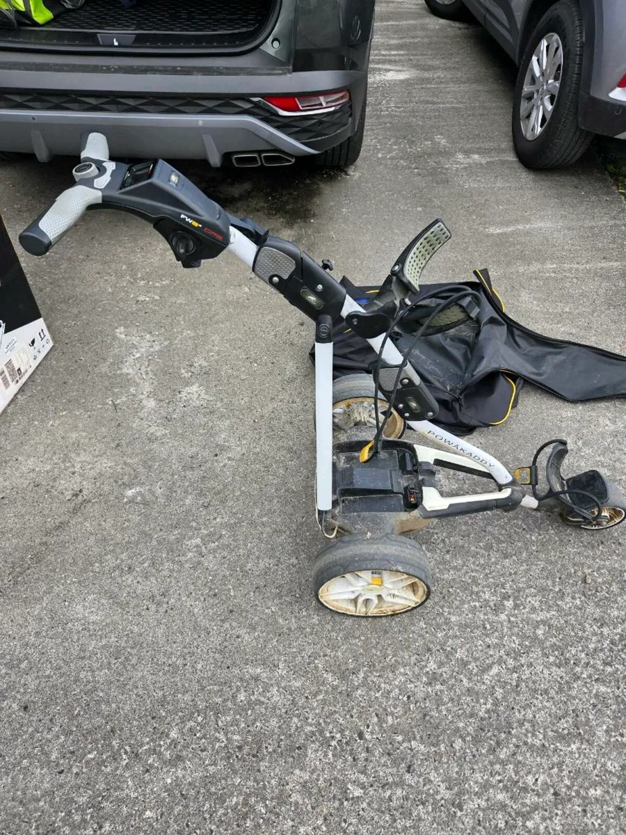 Powakaddy electric trolley - Image 3