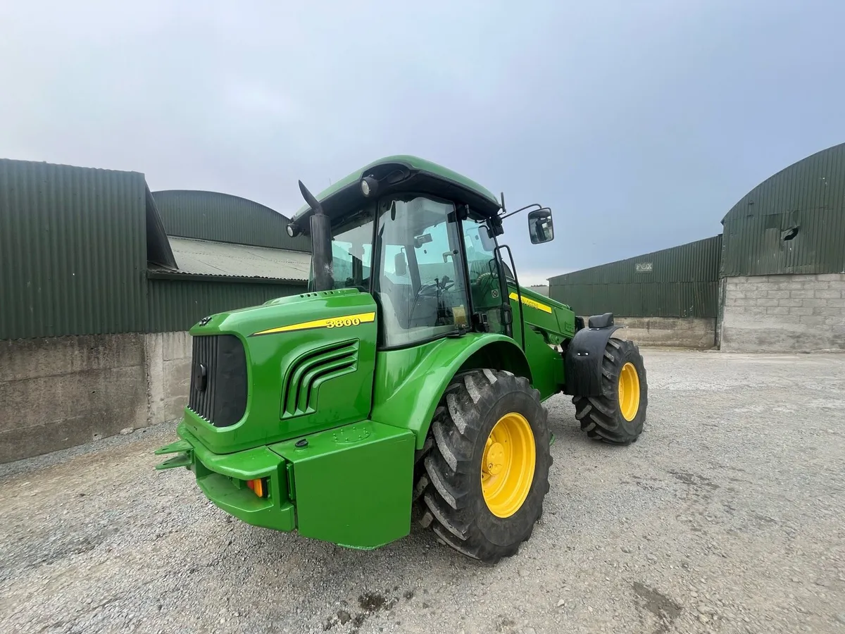 John Deere 3800 - Image 3