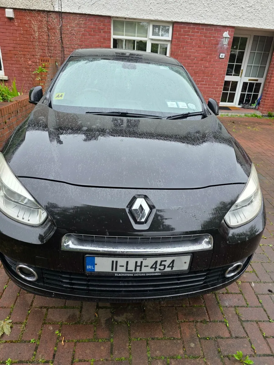 Renault Fluence 2011 - Image 4