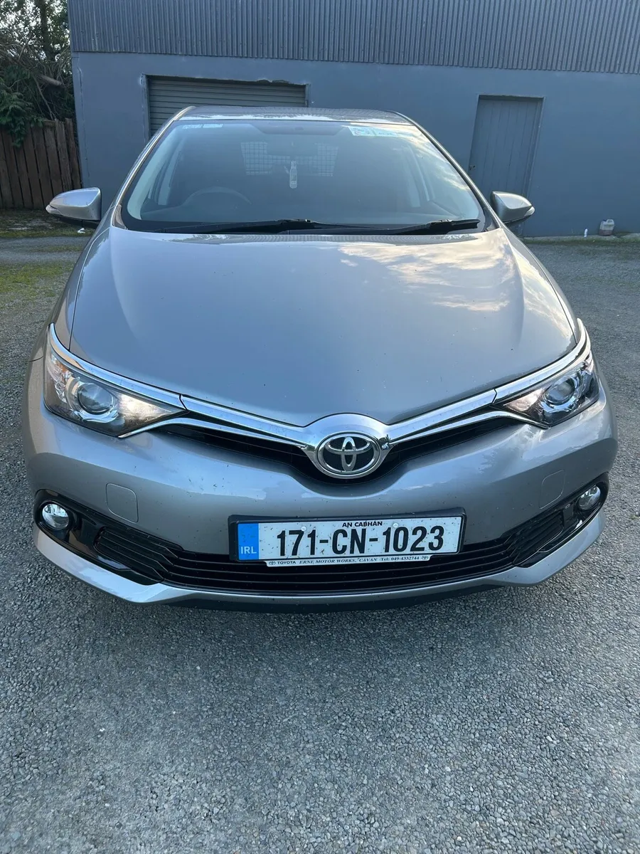 Toyota Auris van - Image 1