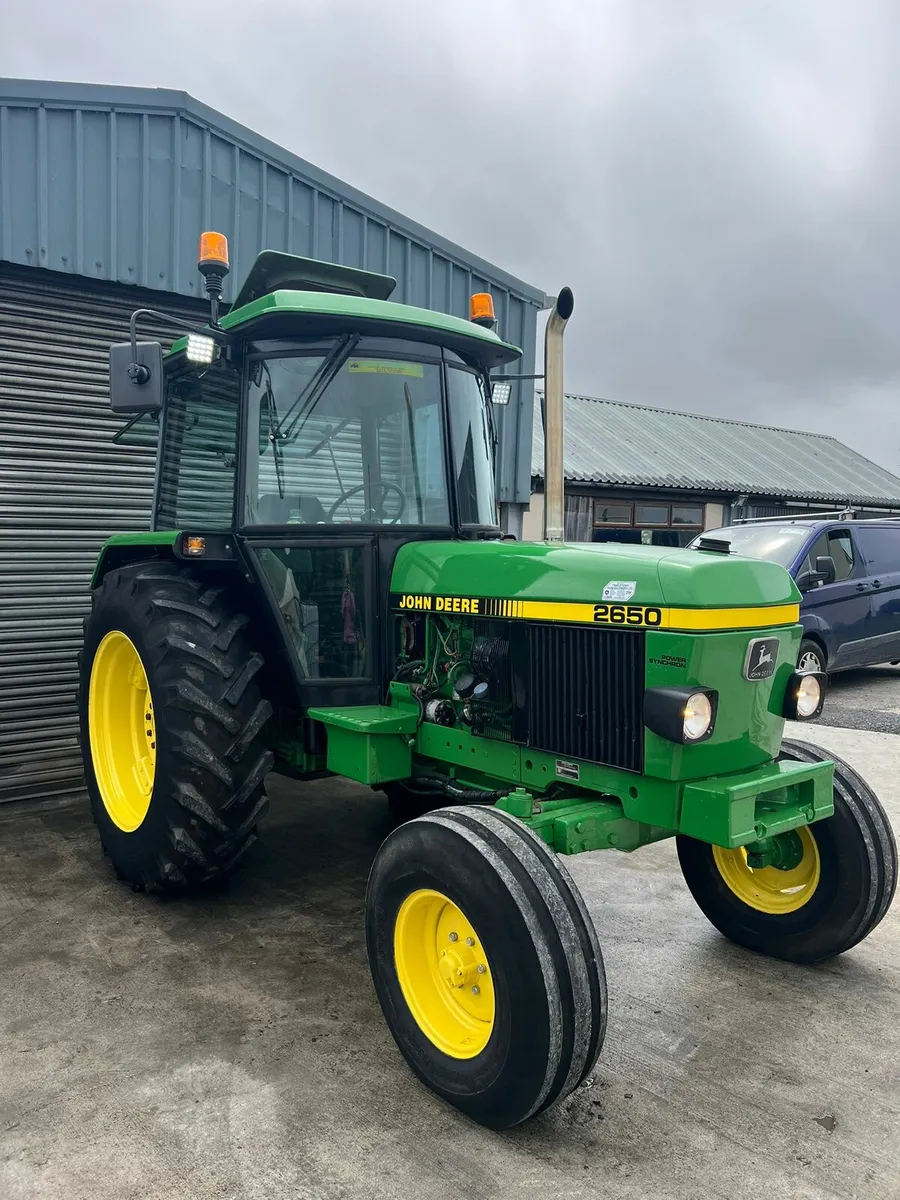 John Deere 2650 - Image 1