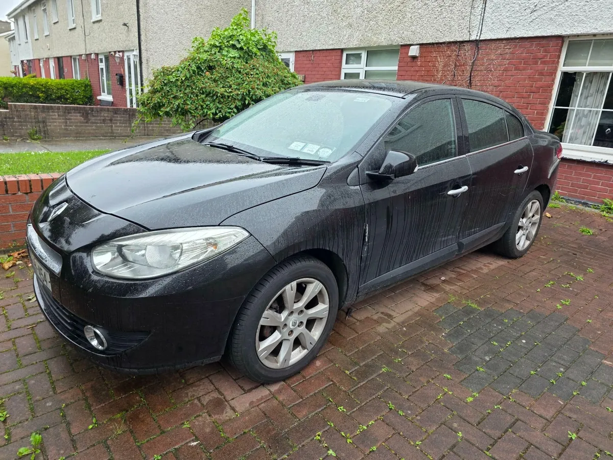 Renault Fluence 2011 - Image 1