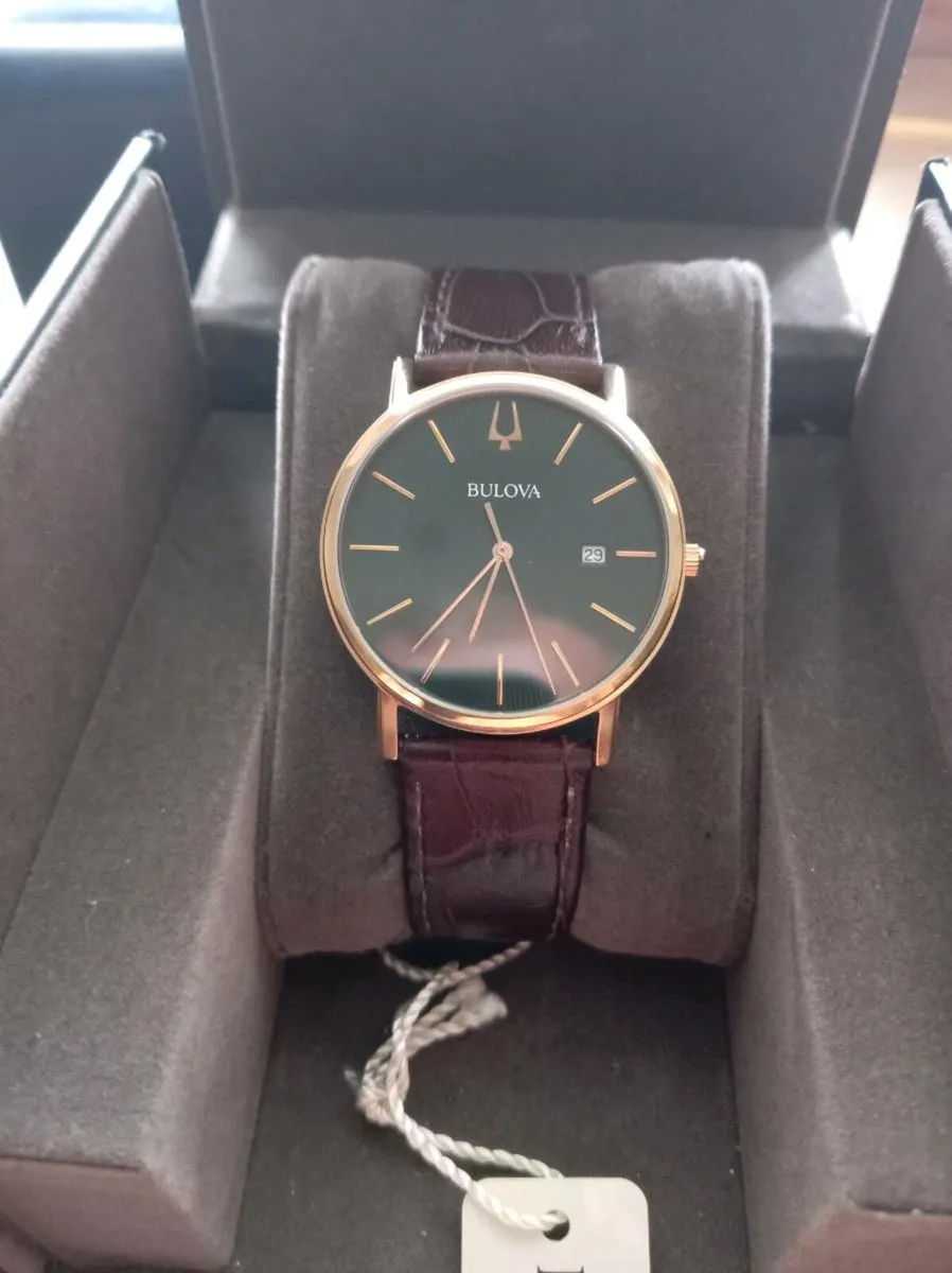 Bulova gents watch. - Image 1