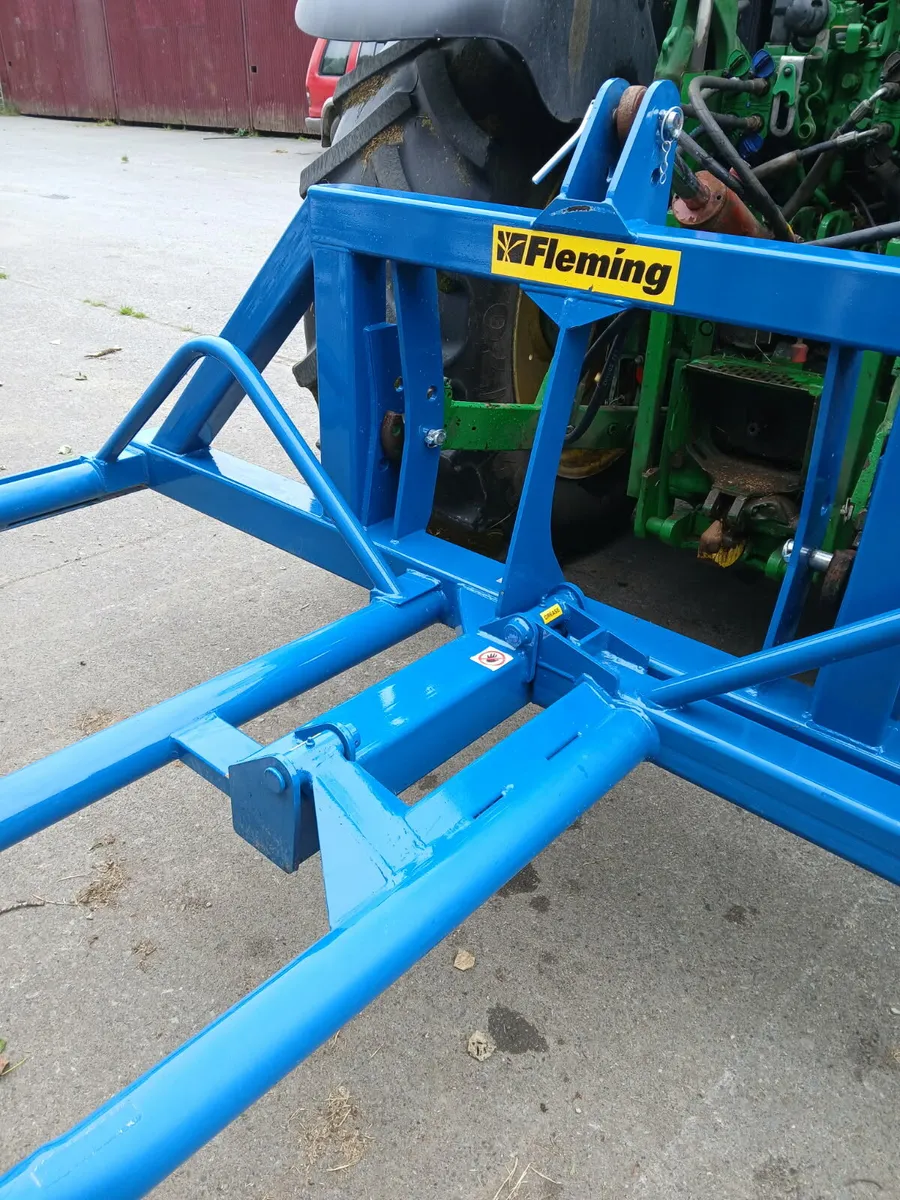 Bale lifter for sale - Image 3