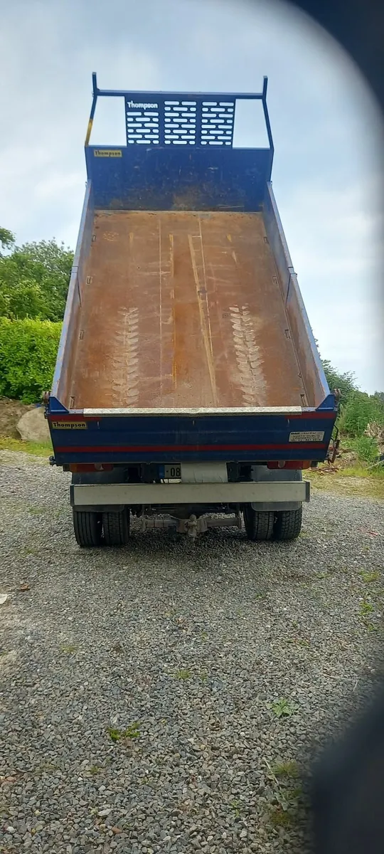 Mitsubishi Canter 2008 7.5 Tonne Tipper - Image 3