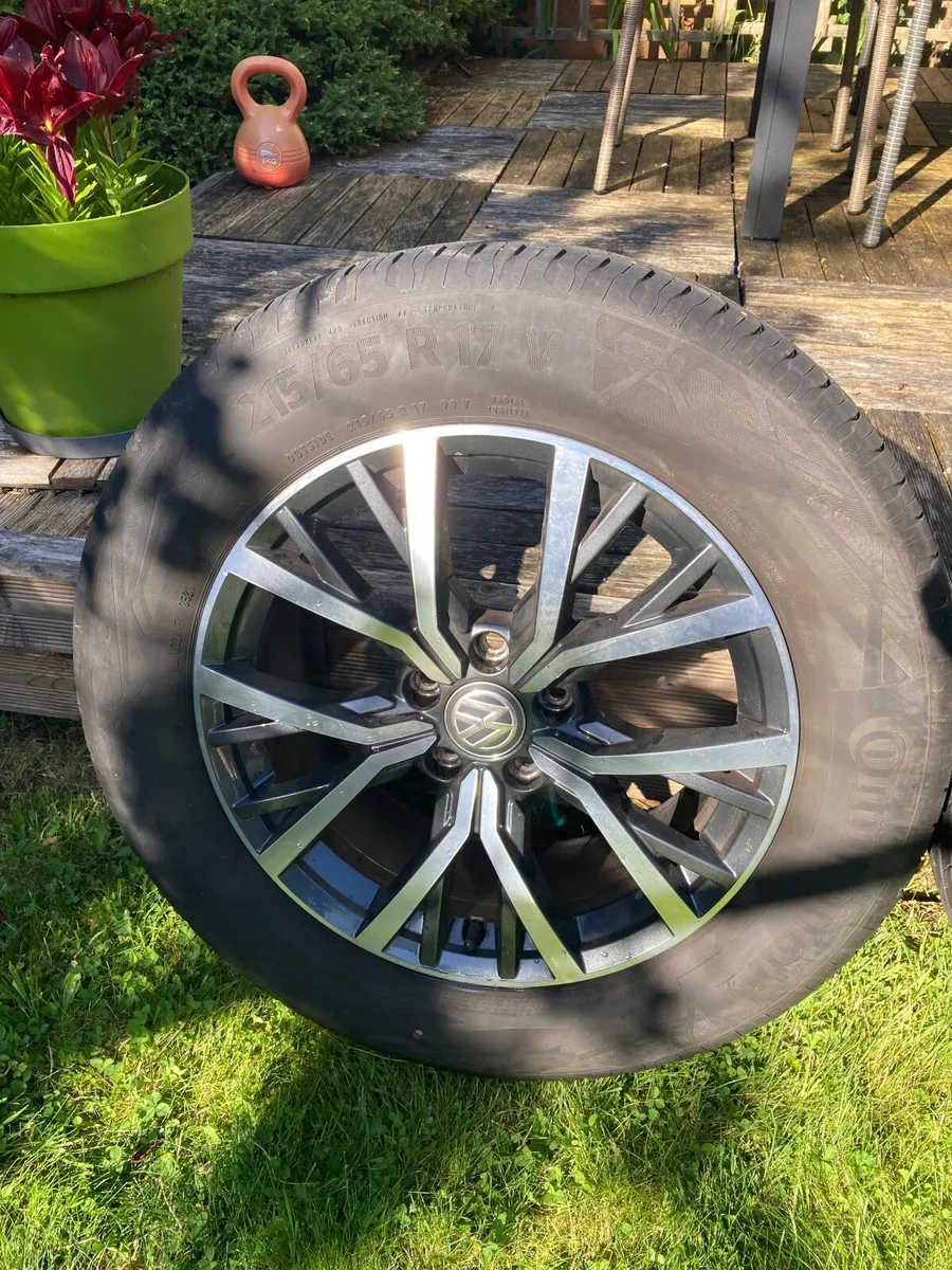 Genuine VW alloy wheel set - Image 2