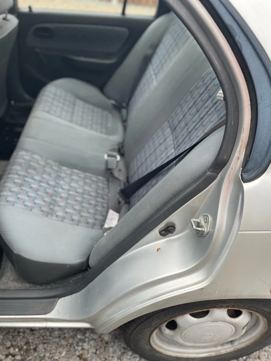 Toyota Corolla XLI - Image 4