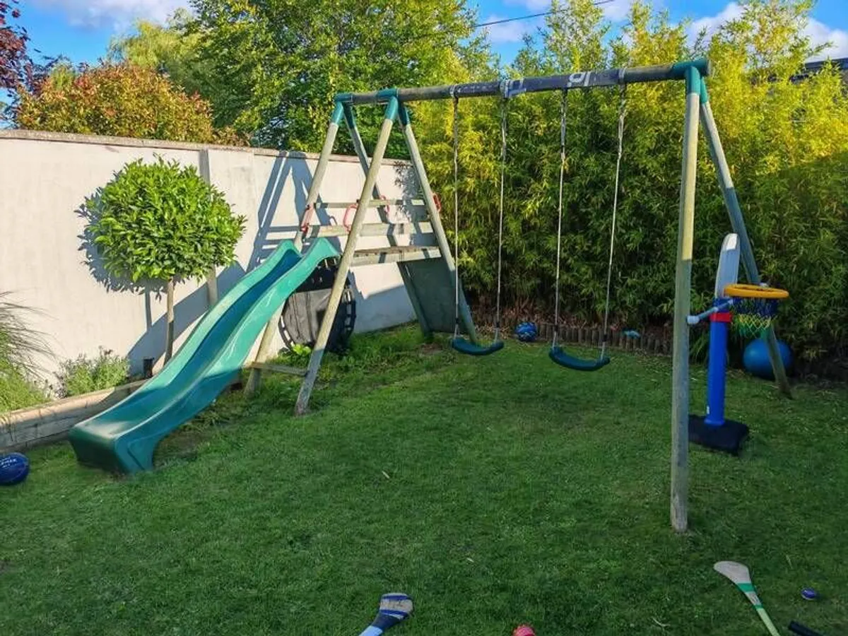large swing and slide set - Image 3