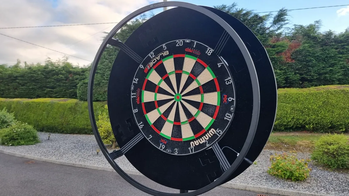 Dartboard with Stand - Image 1