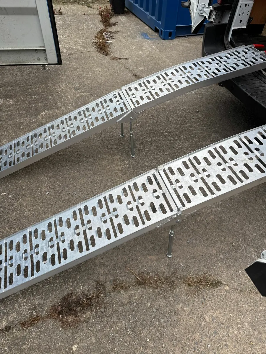 7ft foldable ramps - Image 3