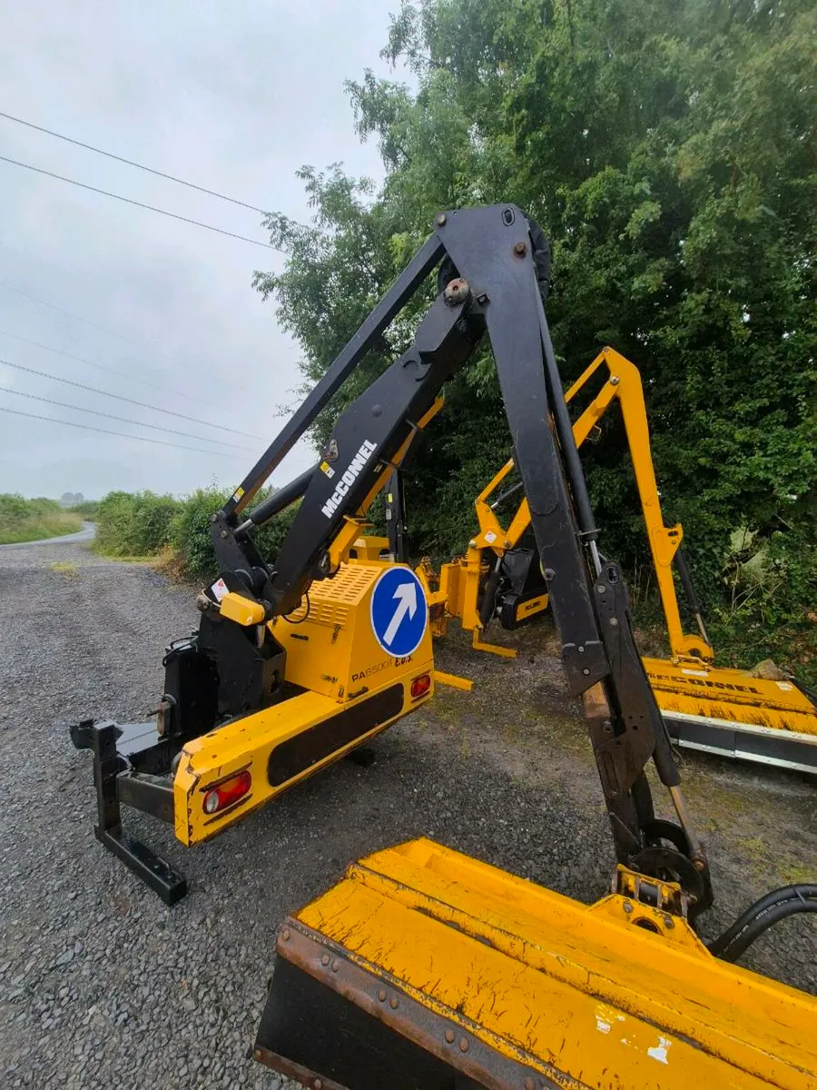 Mcconnel PA6500T Hedgecutter - Image 1